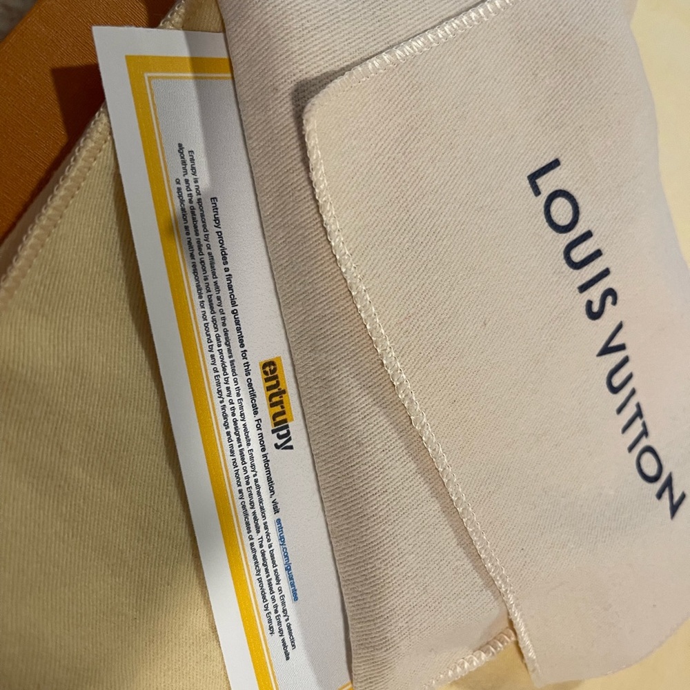 Authentic Louis Vuitton Wallet - Picture 2 of 9